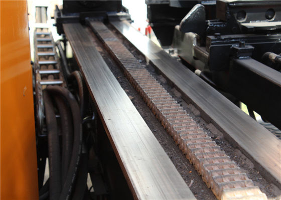Trenchless Horizontal directional HDD machine underground pipe laying under DL220